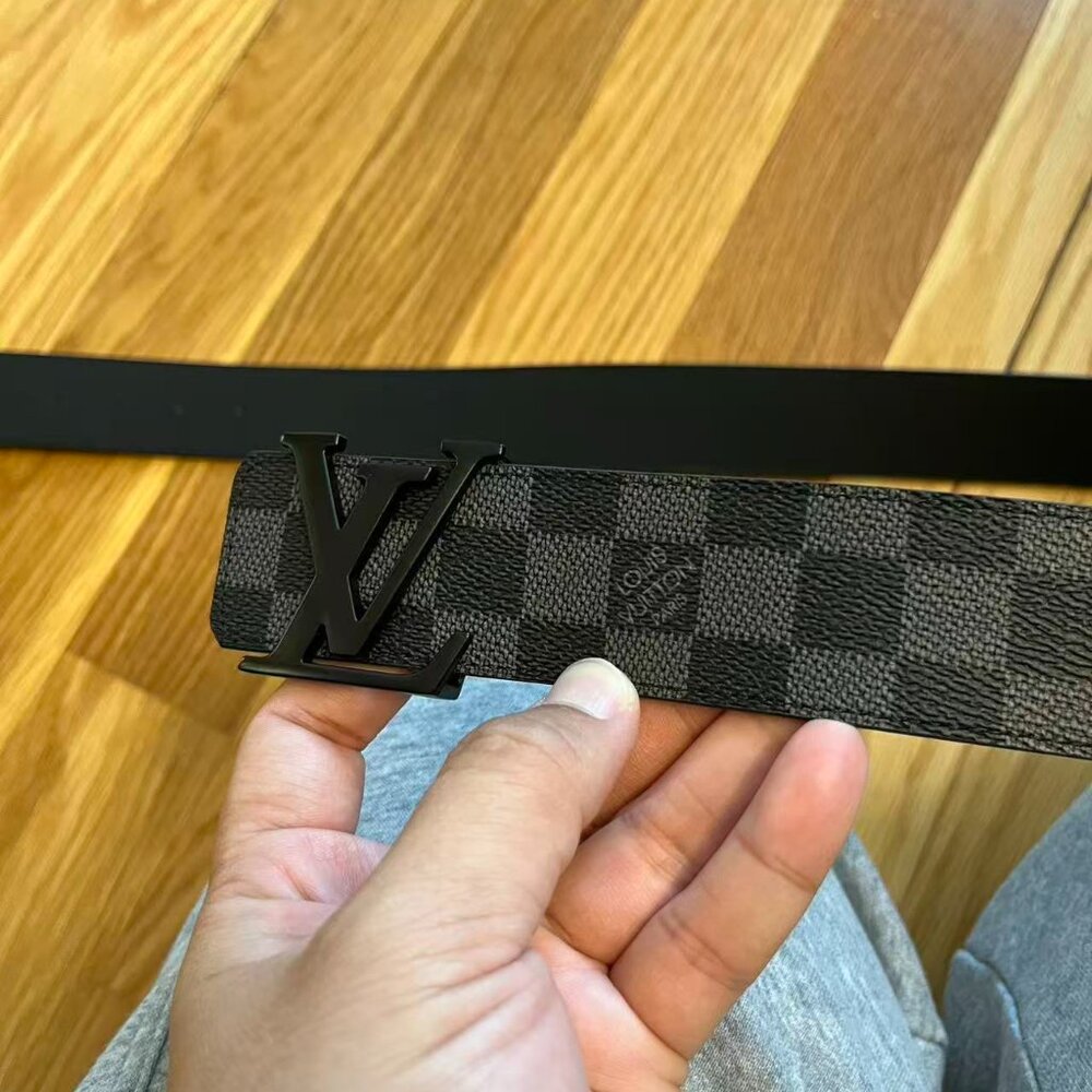 LV Belts 95cm fit for 30-34 - Picture 2 of 3